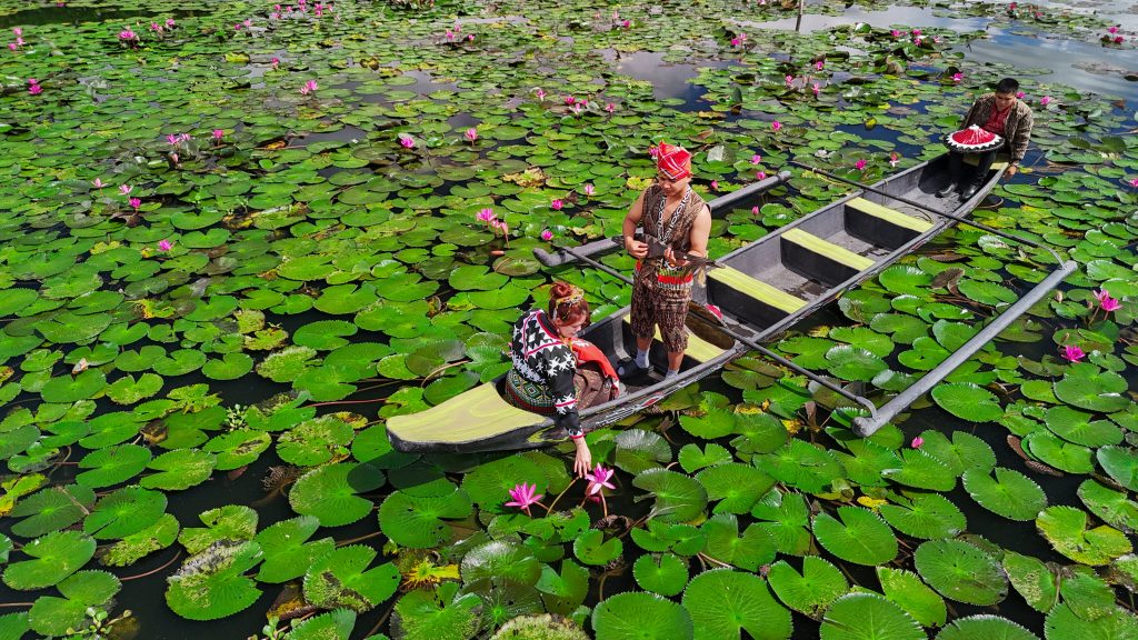 Meaningful Encounters with the People, Places, and Multicultural Lifeways in Southern Mindanao, Philippines 